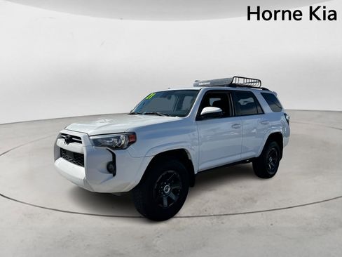 Used 2021 Toyota 4Runner Trail Special Edition image 7