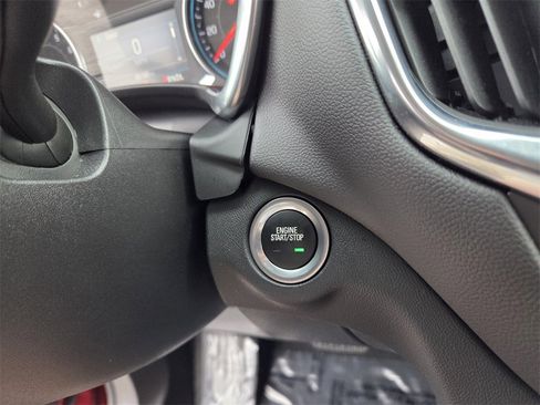 Certified 2024 Chevrolet Equinox LT image 29