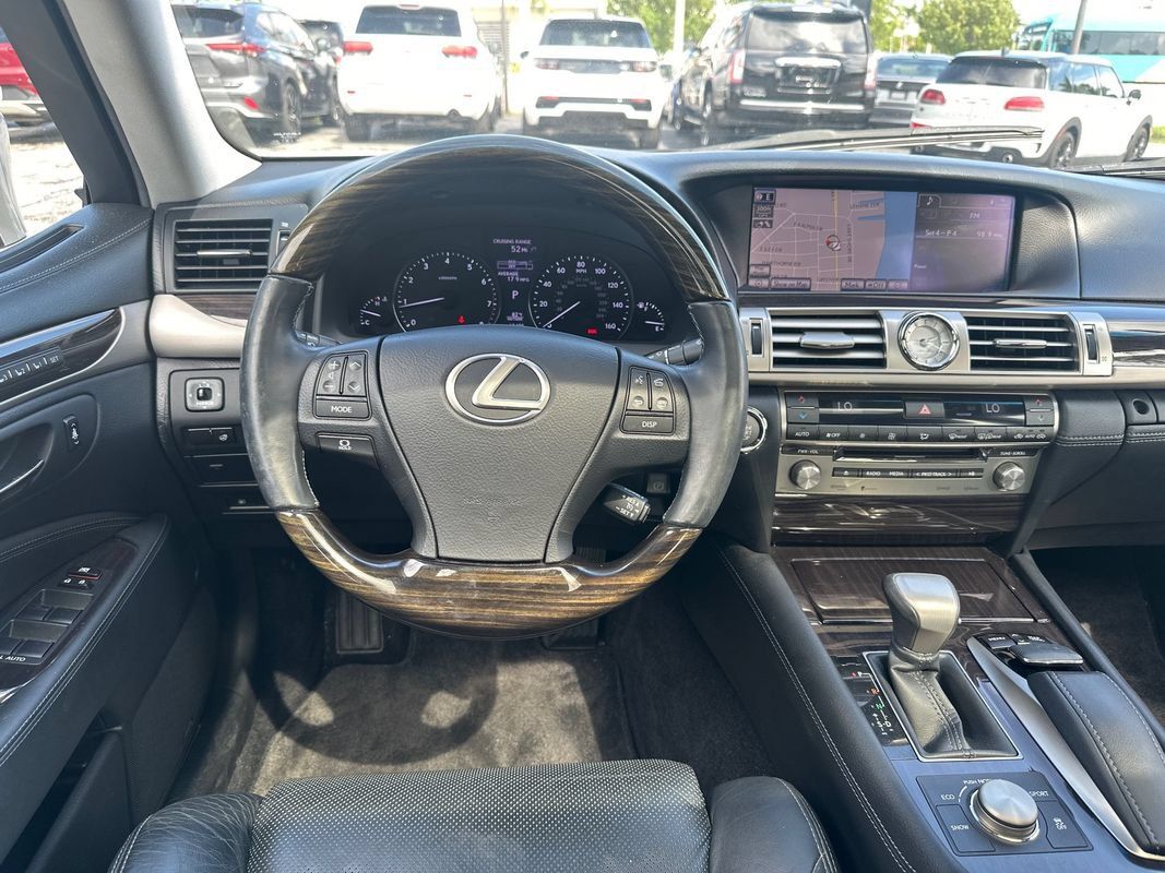 Used 2014 Lexus LS 460 w/ Comfort Package RWD image 25