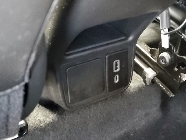 Certified 2024 Buick Encore GX Preferred FWD image 11