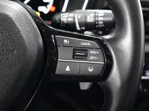 Used 2023 Honda Pilot Touring image 17