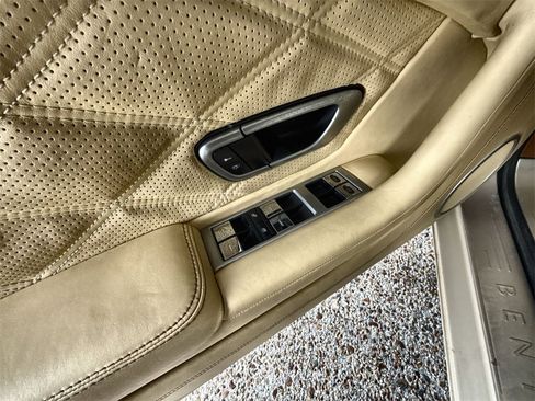 Used 2013 Bentley Continental GT image 22