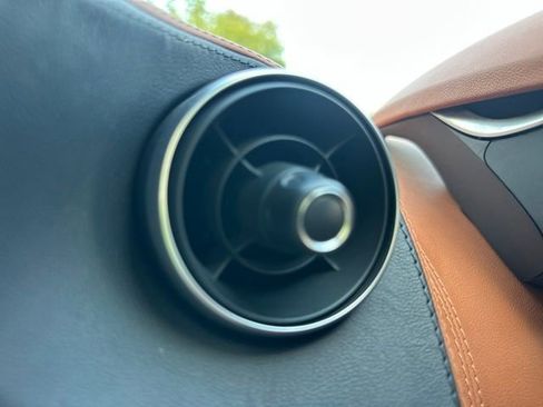 Used 2016 McLaren 570S Coupe RWD image 35