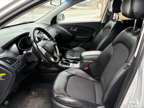 Used 2014 Hyundai Tucson SE image 10