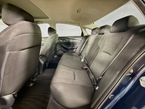 Certified 2023 Honda Accord EX image 29
