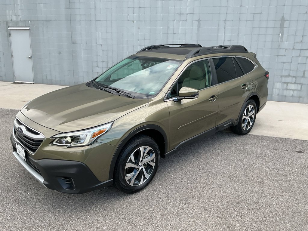 Certified 2022 Subaru Outback Limited AWD/4WD image 4