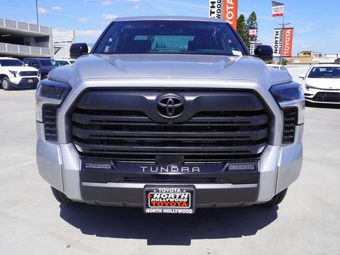 New 2026 Toyota Tundra Limited AWD/4WD image 2