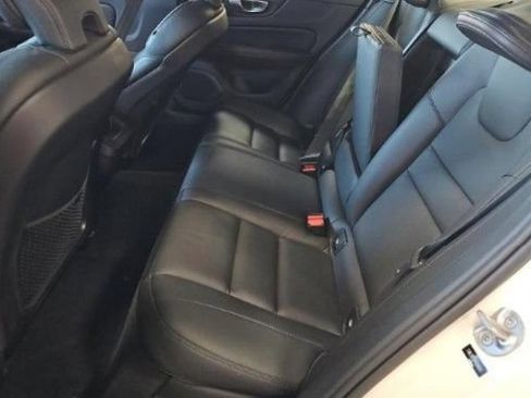 Used 2023 Volvo S60 B5 Plus w/ Climate Package AWD/4WD image 14