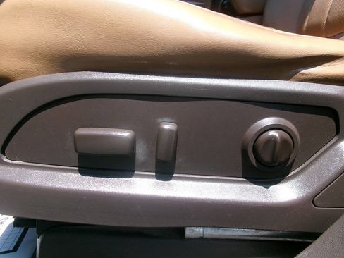 Used 2014 Buick Enclave Premium w/ Trailering Provision Package FWD image 14
