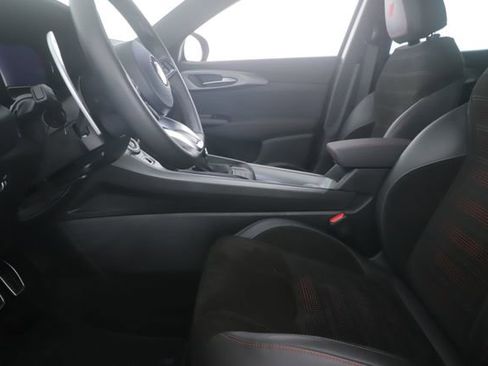 Used 2025 Dodge Hornet R/T image 16