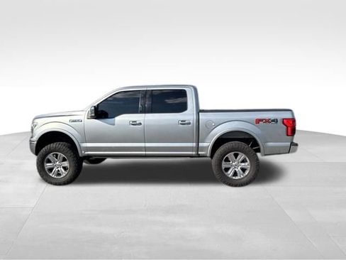 Used 2020 Ford F150 Lariat w/ Equipment Group 502A Luxury AWD/4WD image 11