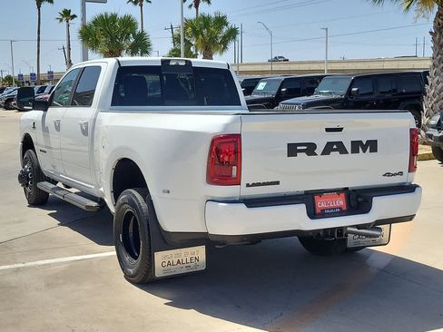 New 2026 RAM 3500 Laramie w/ Night Edition AWD/4WD image 12