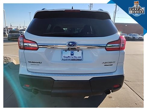 Certified 2022 Subaru Ascent Limited w/ Technology Package image 9