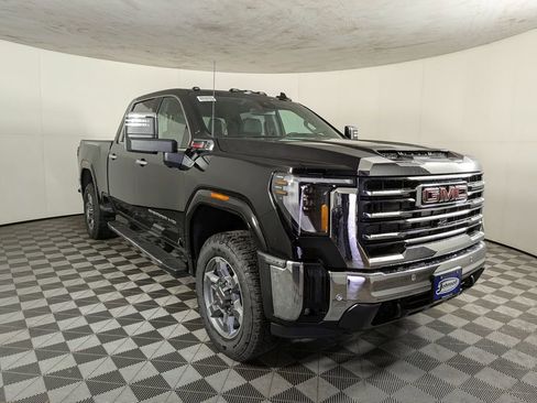 New 2025 GMC Sierra 2500 SLT w/ SLT Premium Package image 5