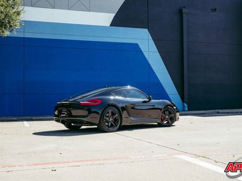 Used 2016 Porsche Cayman image 13