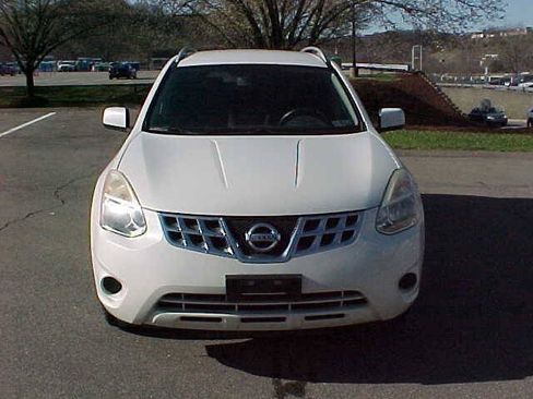 Used 2012 Nissan Rogue SV AWD/4WD image 3
