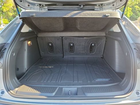 Certified 2026 Chevrolet Trax LT w/ Driver Confidence Package FWD image 9