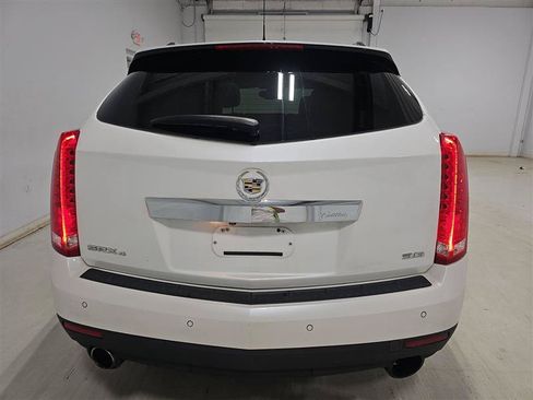 Used 2016 Cadillac SRX Luxury w/ Driver Awareness Package AWD/4WD image 5