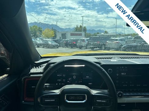 Used 2023 GMC Canyon AT4X AWD/4WD image 22