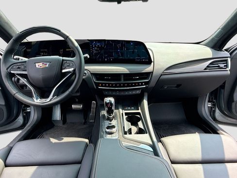 Used 2025 Cadillac CT5 V w/ Technology Package AWD/4WD image 3