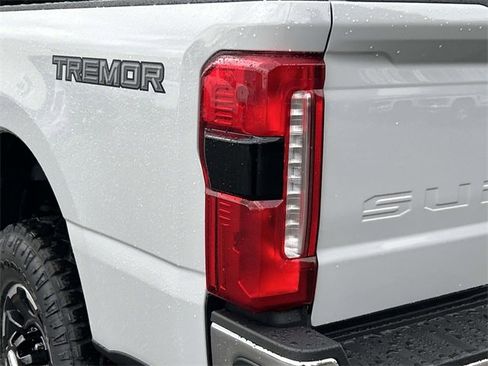 New 2026 Ford F350 Lariat w/ Tremor Off-Road Package image 12