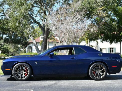 Used 2017 Dodge Challenger SRT Hellcat image 24