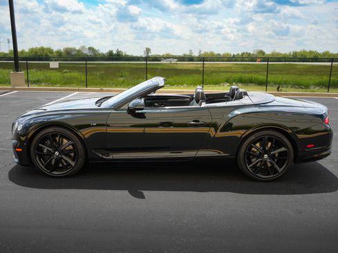 Used 2022 Bentley Continental GT AWD/4WD image 5