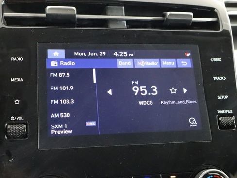 Used 2022 Hyundai Tucson SEL FWD image 29