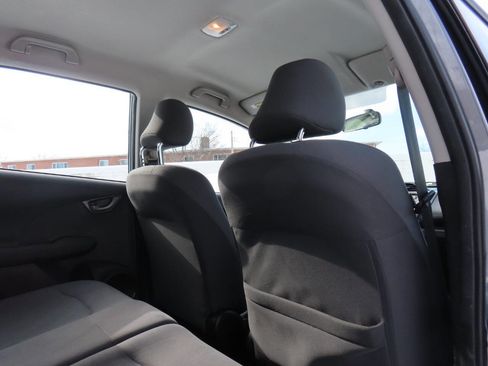 Used 2013 Honda Fit image 36