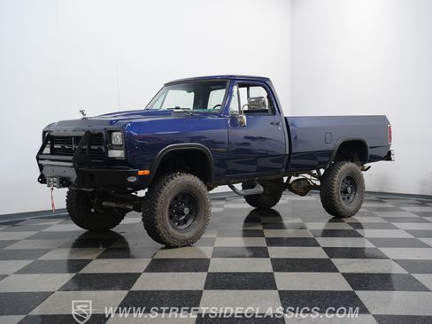 Used 1988 Dodge D/W Truck 250 AWD/4WD image 6