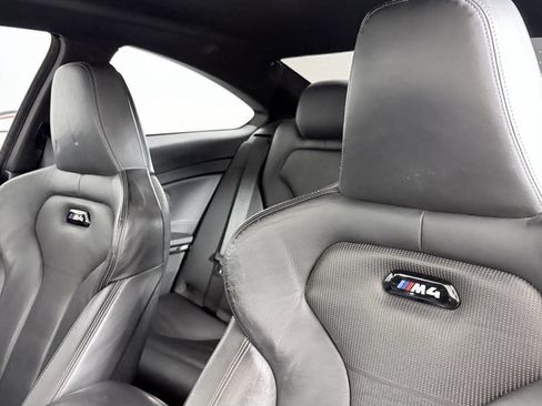 Used 2018 BMW M4 Coupe RWD image 13