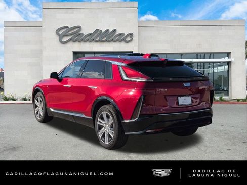 Certified 2024 Cadillac Lyriq Tech w/ Driver Assist Package image 5
