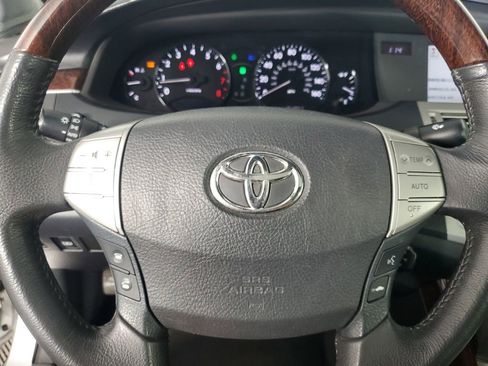 Used 2009 Toyota Avalon Limited image 23