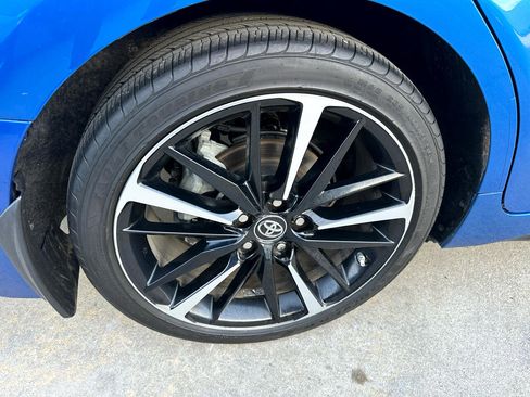 Used 2019 Toyota Camry XSE image 54