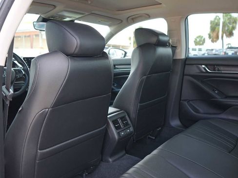Used 2022 Honda Accord EX-L image 13