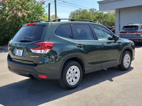 Certified 2023 Subaru Forester AWD/4WD image 3