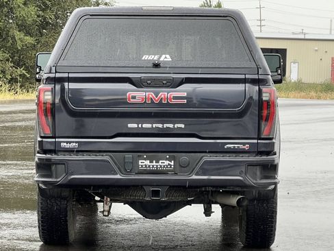 Used 2024 GMC Sierra 2500 AT4 w/ AT4 Premium Plus Package AWD/4WD image 5