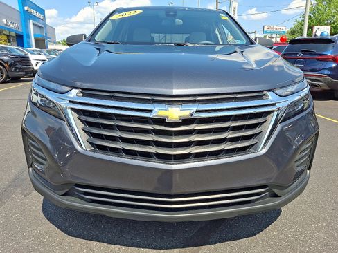 Used 2022 Chevrolet Equinox LS AWD/4WD image 8
