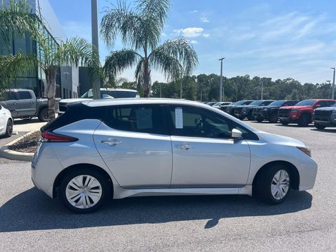 Certified 2024 Nissan Leaf S image 10