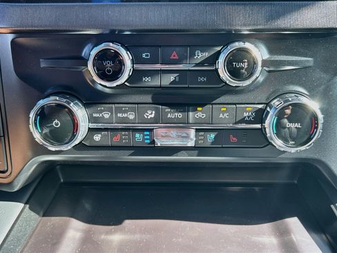 New 2026 Ford F350 Platinum AWD/4WD image 11