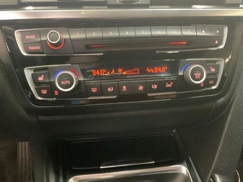 Used 2014 BMW 435i xDrive Coupe image 17