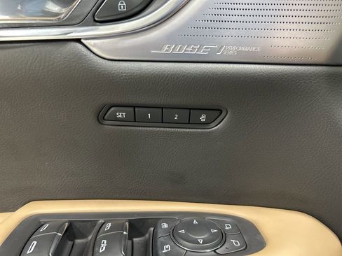 Used 2024 Cadillac XT6 Premium Luxury w/ Platinum Package image 16