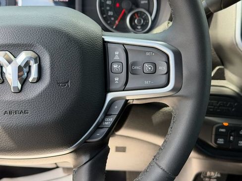 Used 2025 RAM 2500 Big Horn AWD/4WD image 14