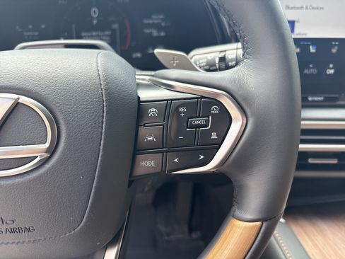 Used 2025 Lexus RX 350 Premium w/ Convenience Package AWD/4WD image 20