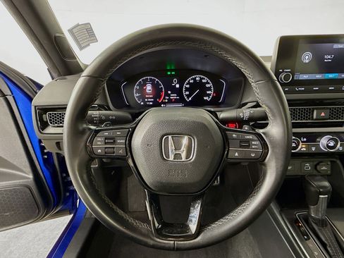 Used 2022 Honda Civic Sport image 11