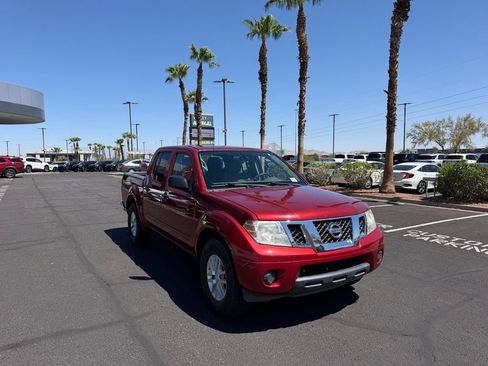 Used 2019 Nissan Frontier SV RWD image 3