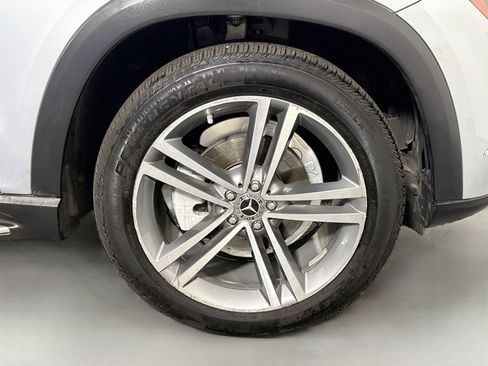 Used 2022 Mercedes-Benz GLE 350 w/ Premium Package image 32