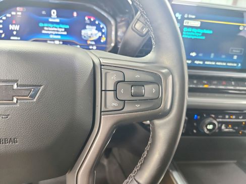 Used 2024 Chevrolet Silverado 2500 High Country w/ High Country Premium Package AWD/4WD image 26