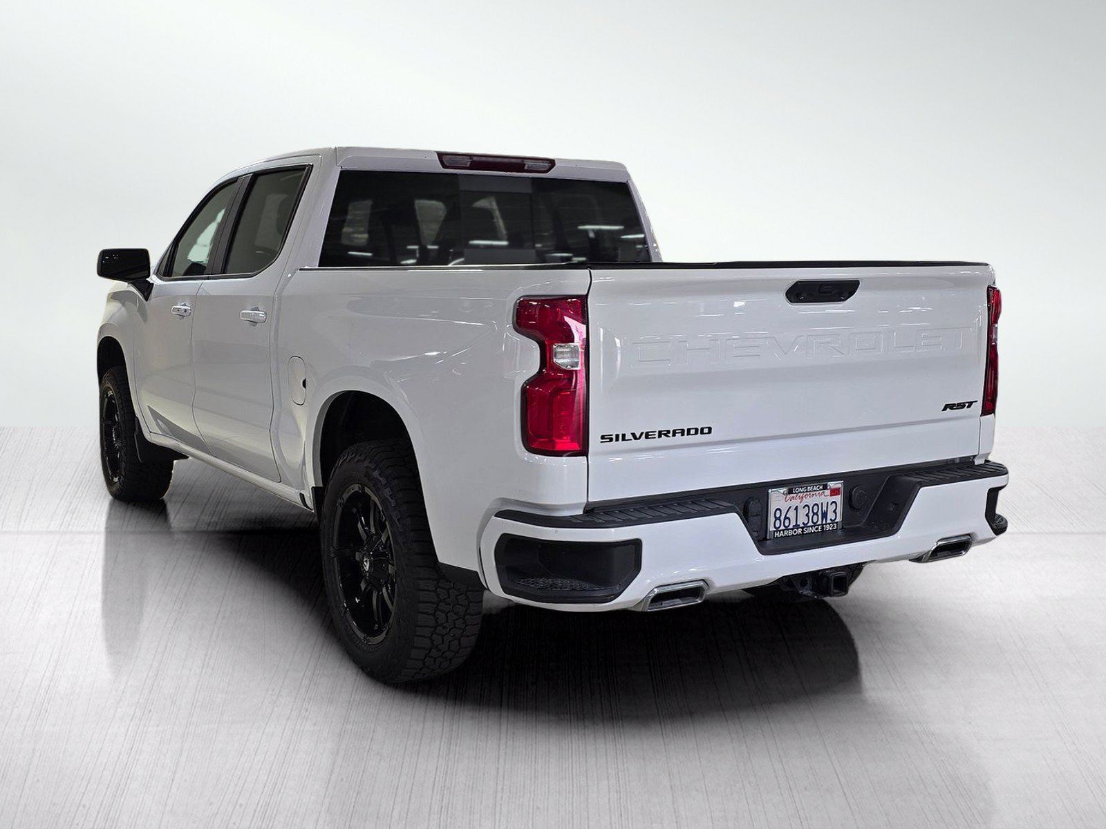 Used 2024 Chevrolet Silverado 1500 RST w/ Convenience Package II AWD/4WD image 5