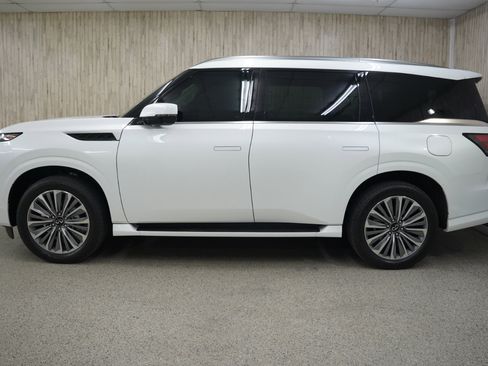 Used 2025 INFINITI QX80 Luxe image 5